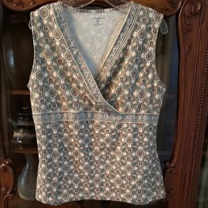 Croft & Barrow Cream and Brown Sleeveless Wrap Blouse